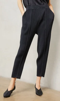Black Pleat Trousers
