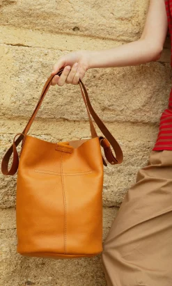 Franz Bucket Bag