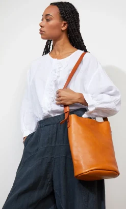 Franz Bucket Bag