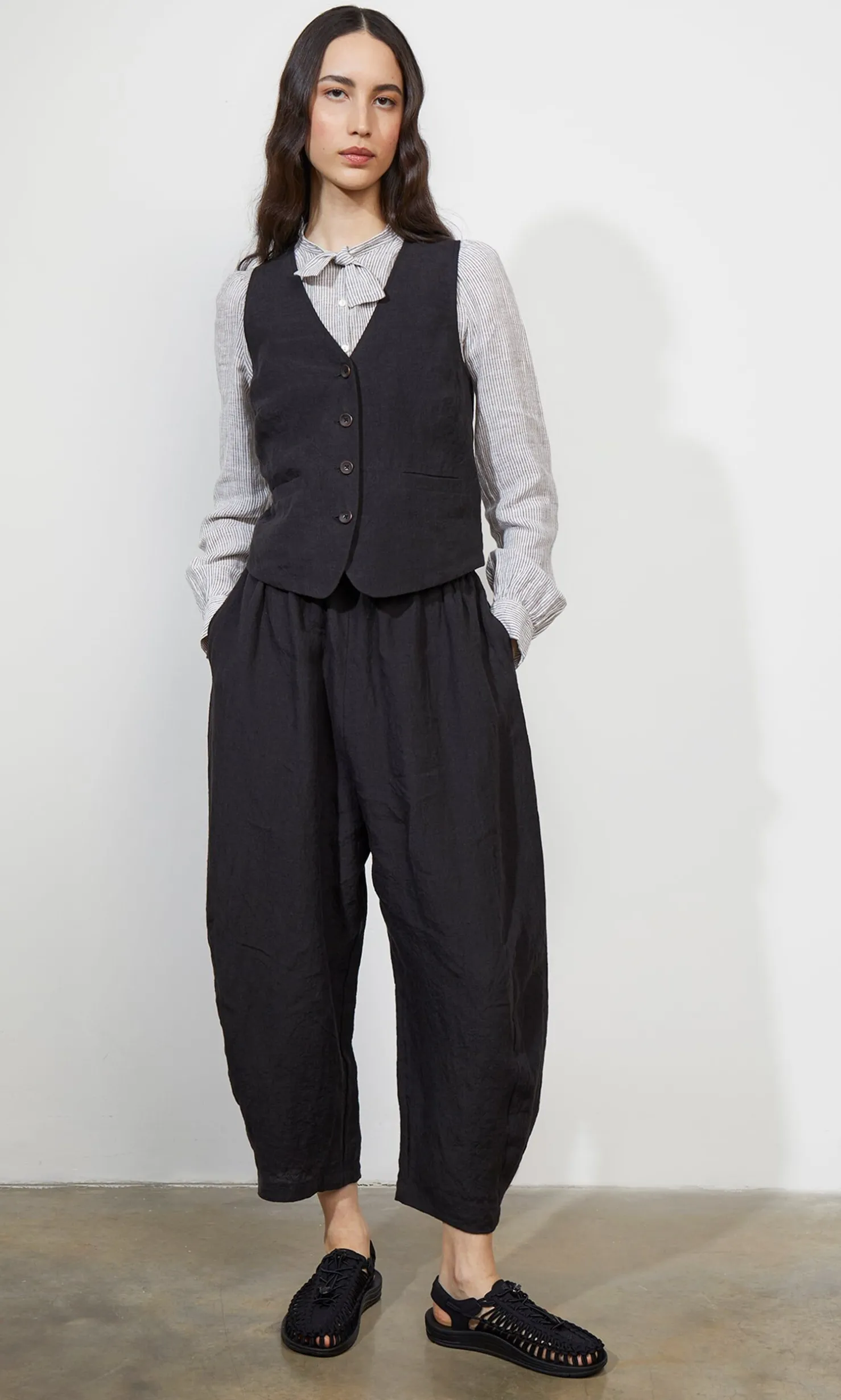 Frida Waistcoat - Black