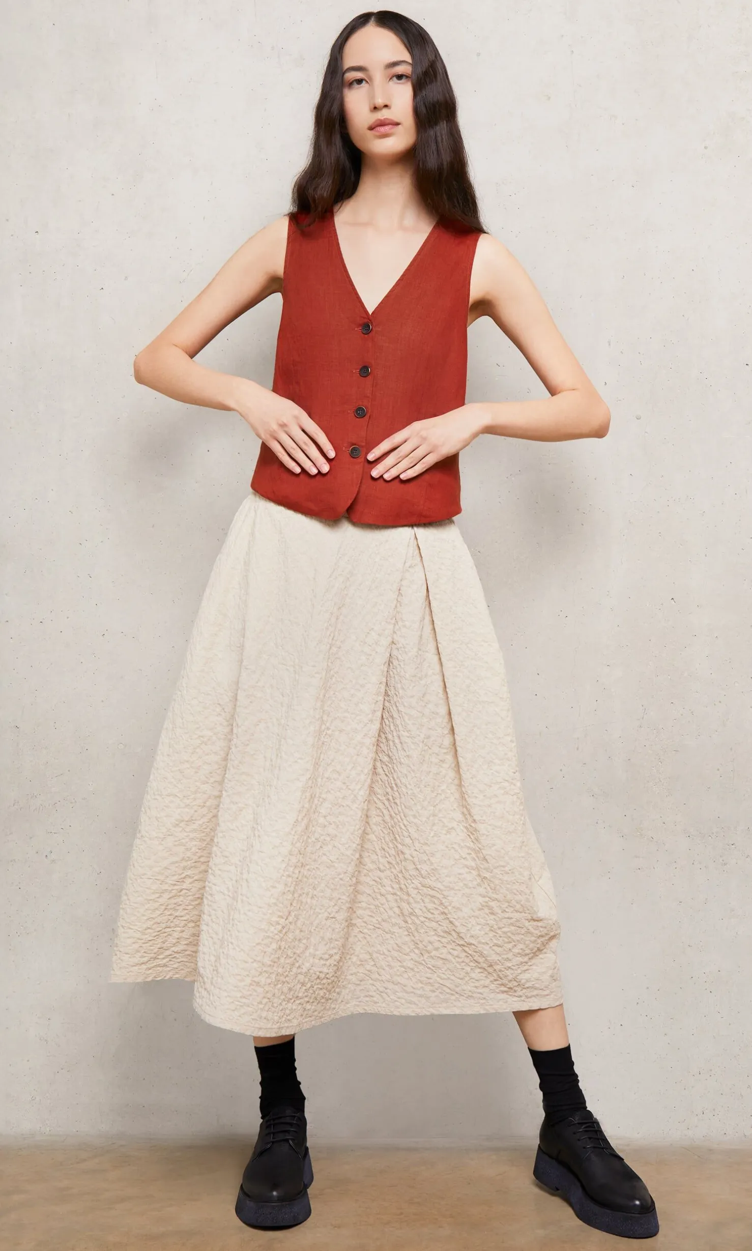 Frida Waistcoat - Tomato Red