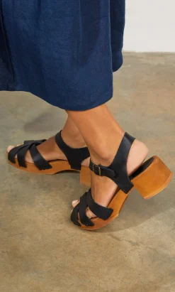Karlie Clogs