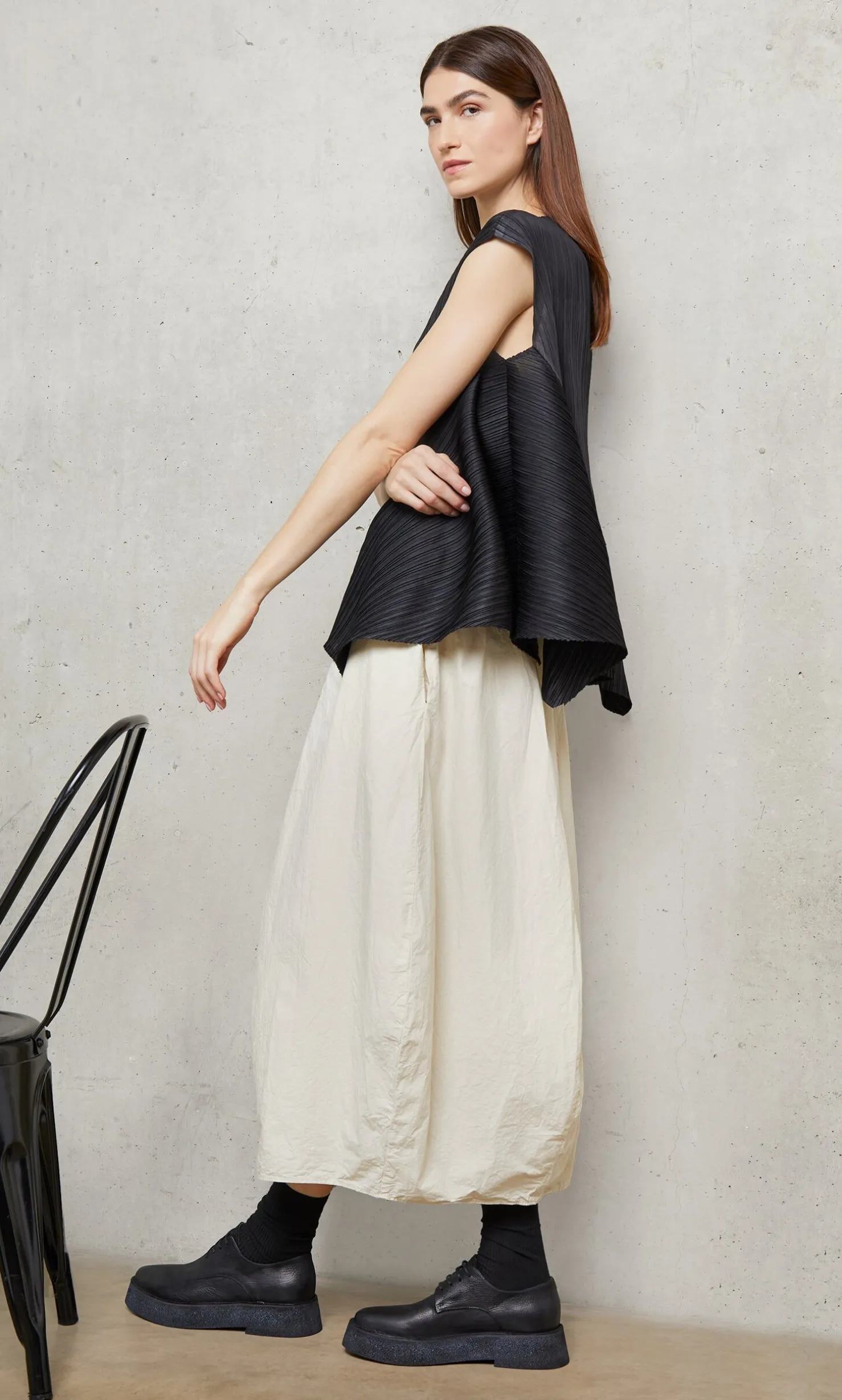 Nero Pleat Top