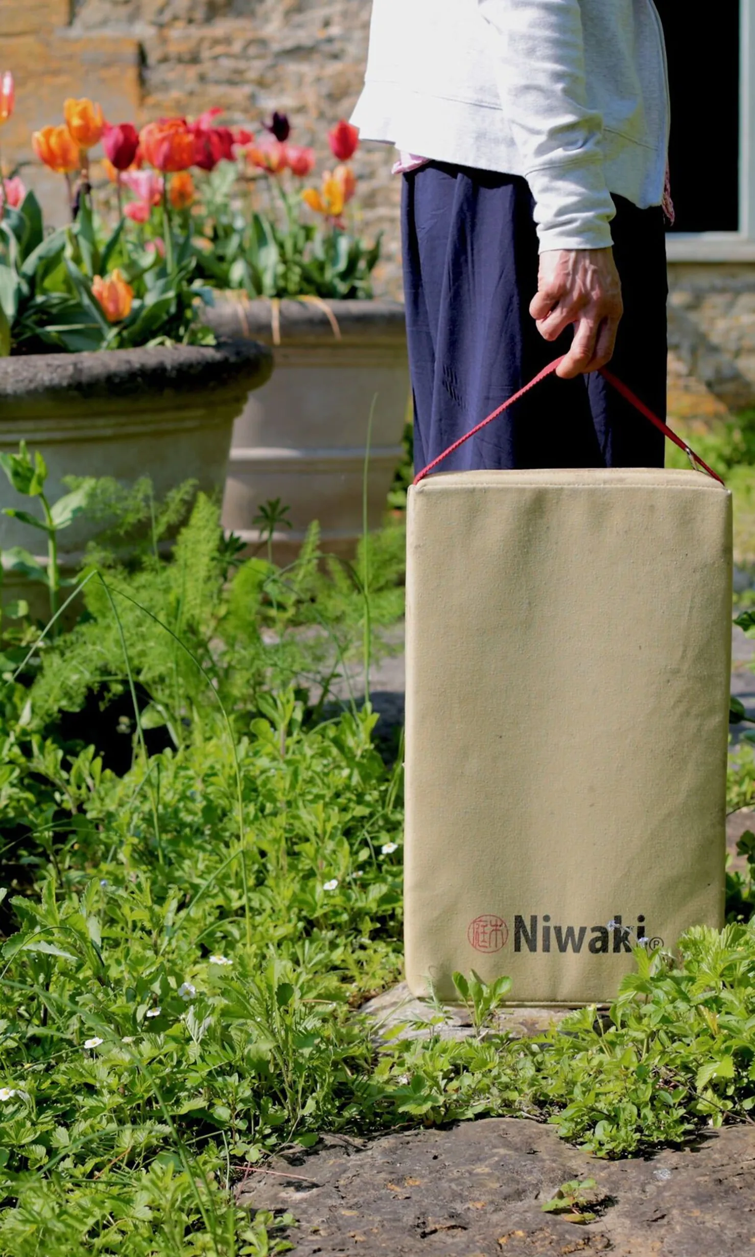 Niwaki Kneeler